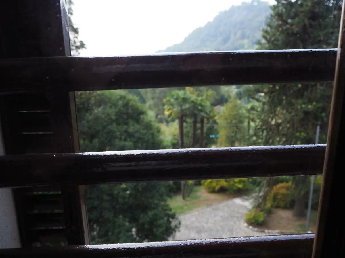 Villa Casa Della Gioia Castelveccana 0*,  Italien